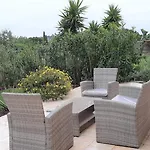 Villa For 9 People 15 Mins Walk From The Beaches And The Center Of Ste Maxime