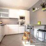 For 9 People 15 Mins Walk From The Beaches And The Center Of Ste Maxime Villa