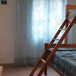 For 9 People 15 Mins Walk From The Beaches And The Center Of Ste Maxime Villa *